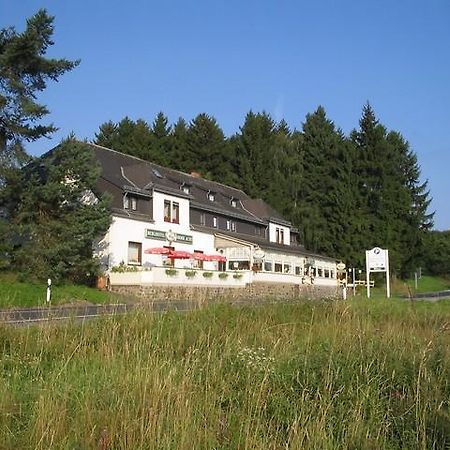 Berghotel Hohe-Acht Siebenbach Esterno foto